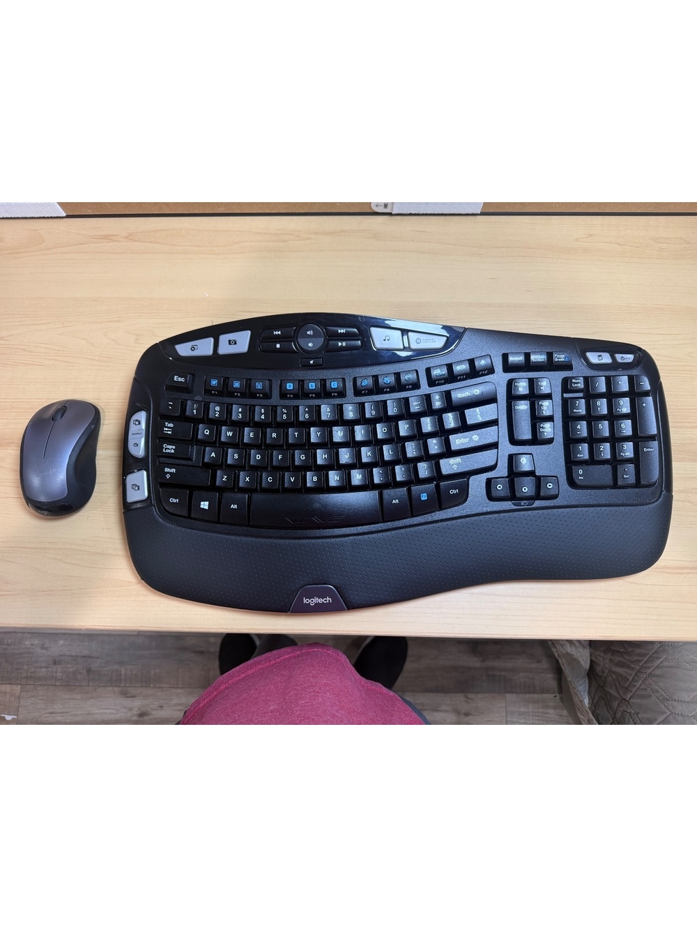 Logitech K350 Wireless Wave Keyboard M310 Mouse Combo w/ Unifying Receiver tstd